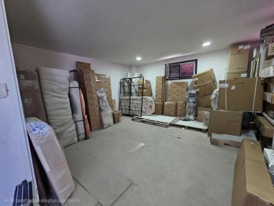 SULTANBEYLİ CAD.ÜSTÜ KİRALIK İKİ BÜYÜK DEPOLU DÜKKAN İMALATHANE — fotoğraf 3